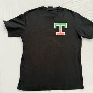 Texas Rangers New Era Distressed Black Tee with Green and Red T Logo Large